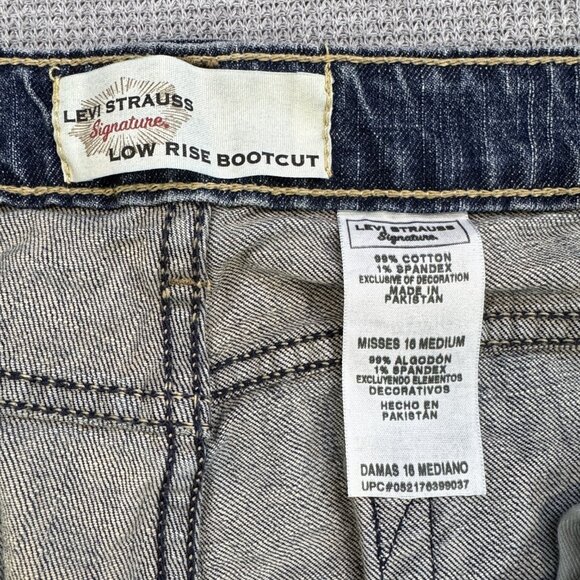 Levi Strauss Signature Womens Low Rise Bootcut Jeans Misses 18 M Blue Denim - Picture 7 of 11